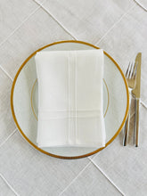 Load image into Gallery viewer, Pleated off white linen tablecloth