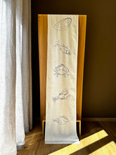 Load image into Gallery viewer, Linen table runner with sea animals embroidery