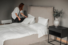 Load image into Gallery viewer, linen bedding linenterritory