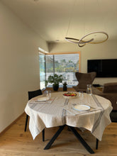 Load image into Gallery viewer, Linen tablecloth