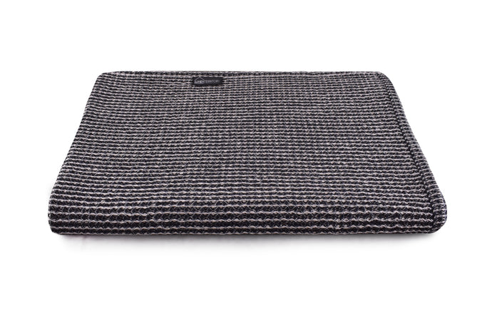 linen bath rug